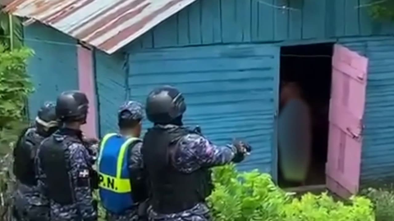 Hombre decapita a su propio tío en República Dominicana; motivo del crimen sería disputa por una casa