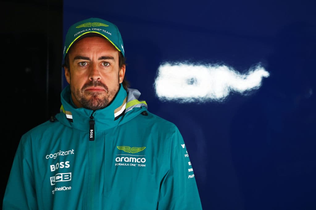 Aston Martin presenta apelación por la sanción de Fernando Alonso en China