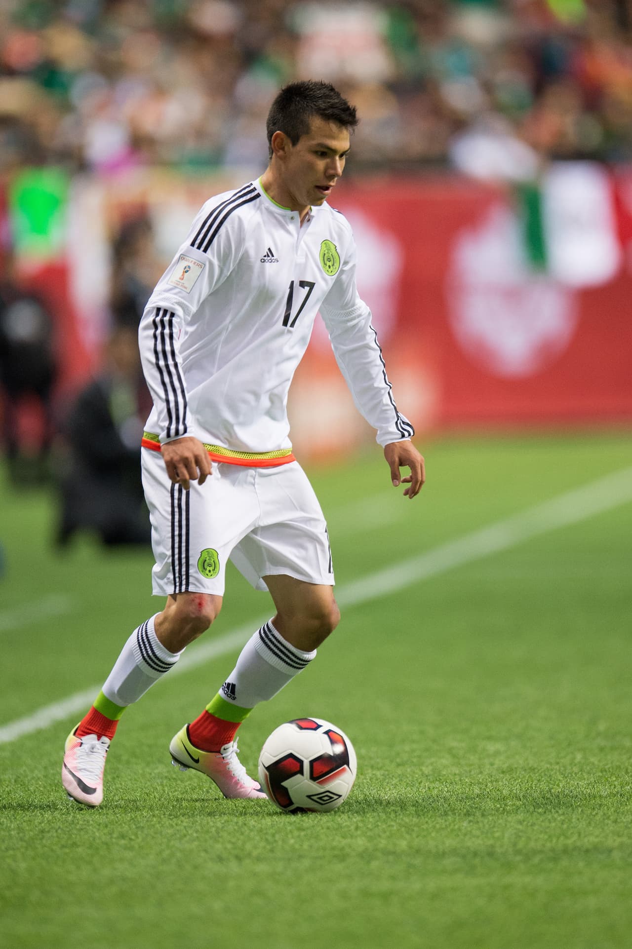 Lozano se encuentra luciendo un excelente nivel con su equipo en México, y lo demostró ahora frente a Canadá, acoplándose de manera perfecta con sus compañeros dentro del terreno de juego, explotando con mucha ventaja y facilidad su velocidad y cambios de ritmo.