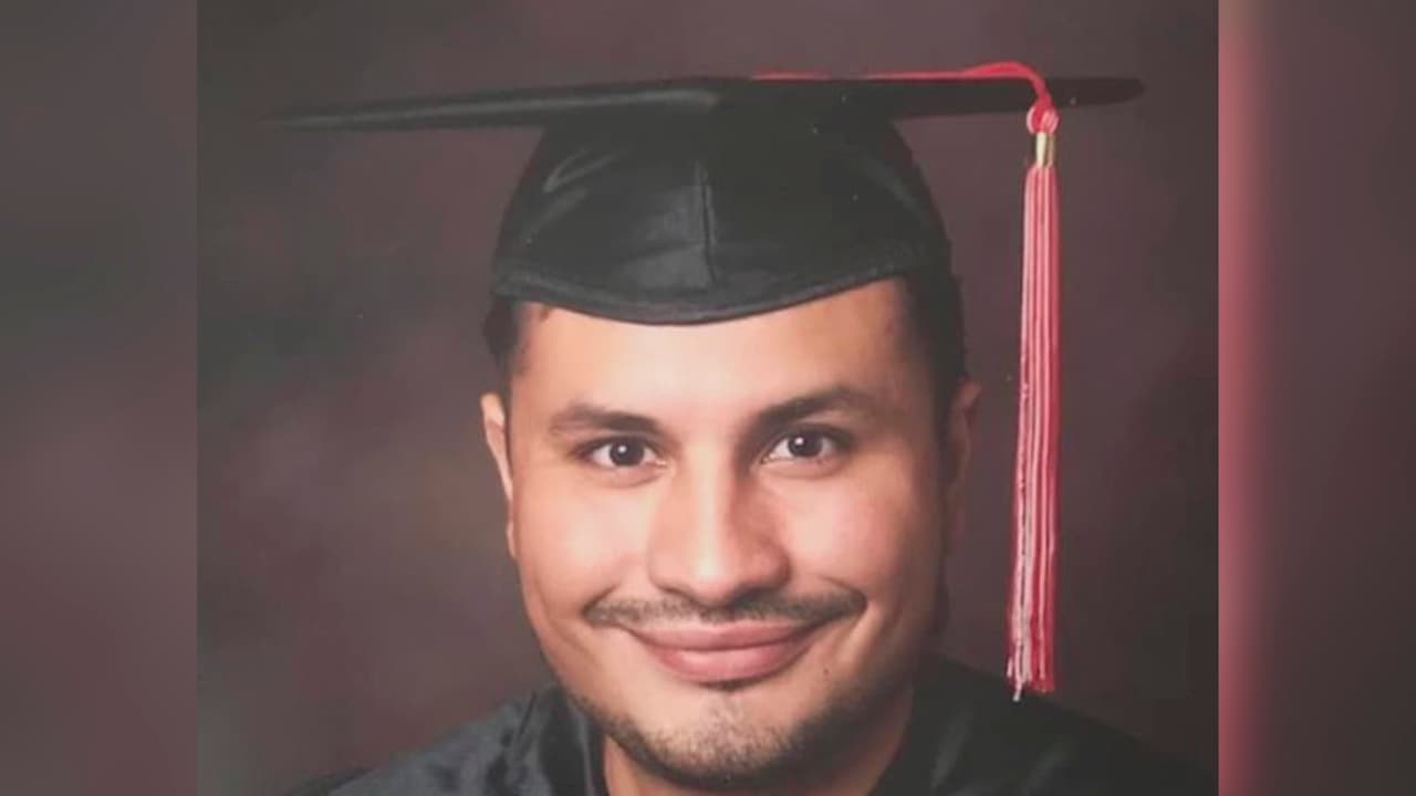 Policía de Chicago pide ayuda a la comunidad para resolver caso de enfermero baleado en La Villita