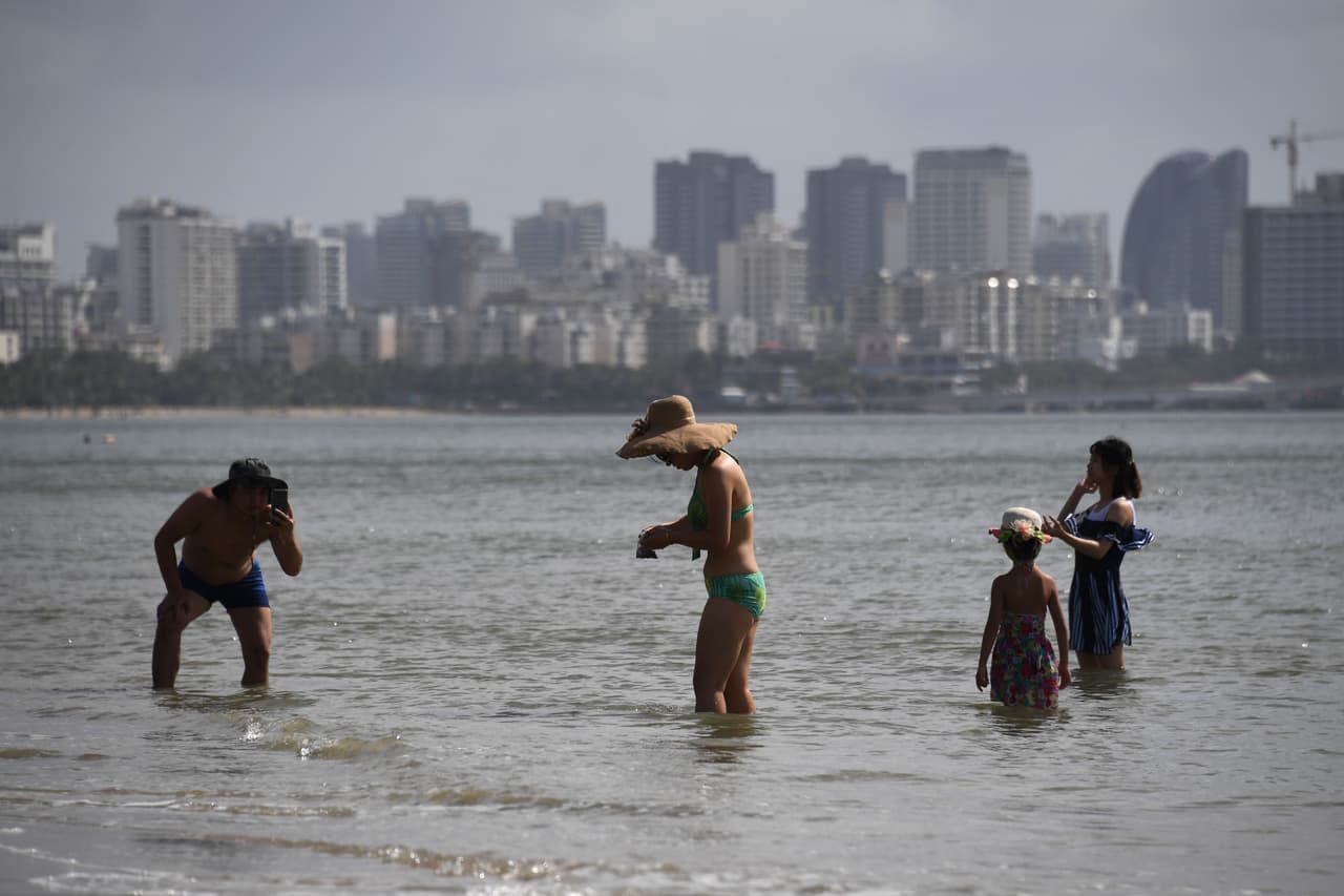 China se ha apegado firmemente a una política de "covid cero", a pesar de los costos económicos y sociales.
<br>