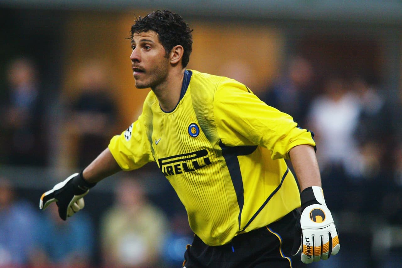 <b>8. Francesco Toldo (Italia) - </b>26,5 millones de euros de la A.F.C. Fiorentina al Inter de Milán.