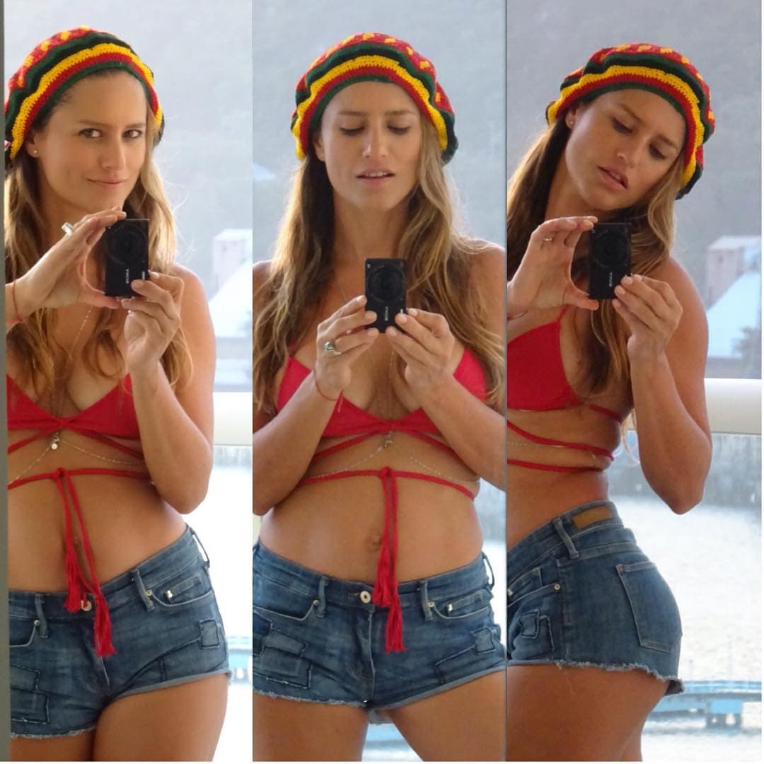 Así posó para sus fans.