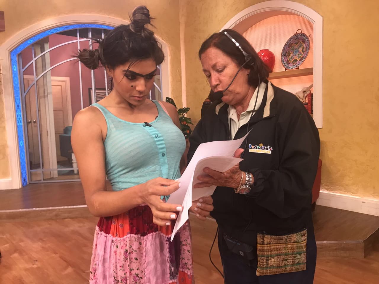 ¿Quién anda por ahí? Mela La Melaza regresó a Despierta América con otra gran exclusiva.