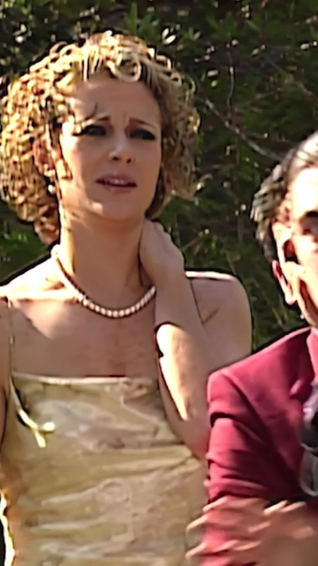 Ramón se burla de Nora por no poderse casar con Miguel Ángel