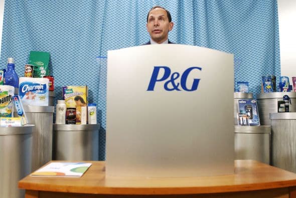 PROCTER & GAMBLE- En febrero la multinacional Procter & Gamble (P&G), líder mundial de productos para el hogar e higiene personal, anunció su plan para recortar 4,100 empleados.