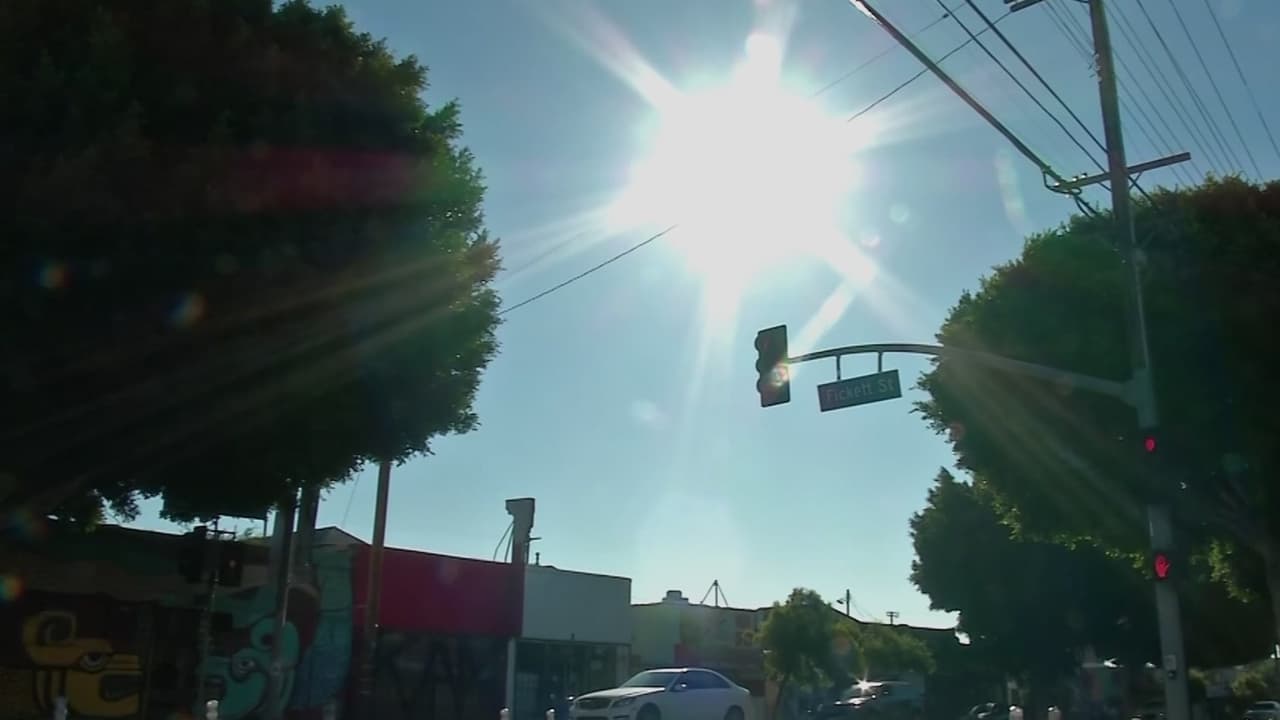 Ola de calor se expande de California al centro de EEUU y rompe récords