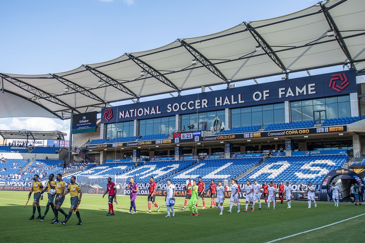 El Salvador se presentaba como el único equipo del Grupo A con una victoria y buscaría ante los trinitarios despegarse del resto.