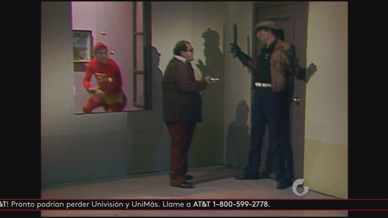 Otros villanos contra los que tiene que luchar ‘El Chapulín Colorado’ son: ‘El manos negras’, un ladrón que utiliza guantes en sus crímenes para no ser identificado.