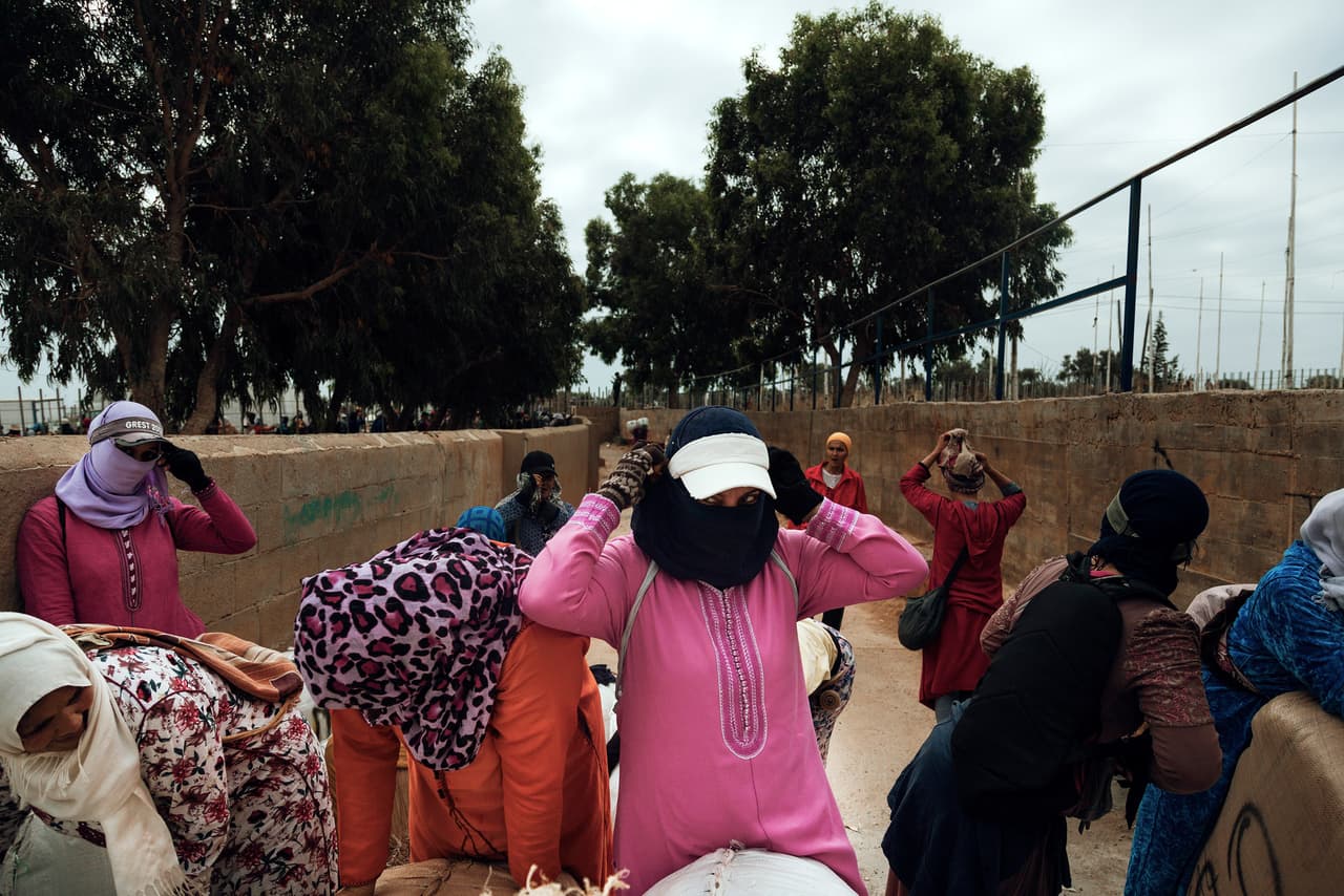 Aunque muchos se sienten explotados es un oficio bien remunerado, en comparación con los salarios de Marruecos.