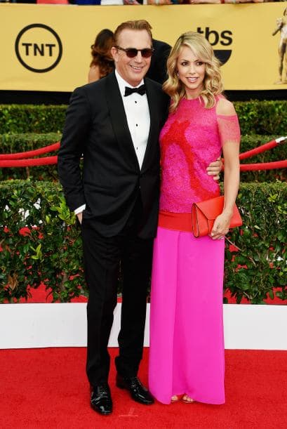 Kevin Costner y su esposa