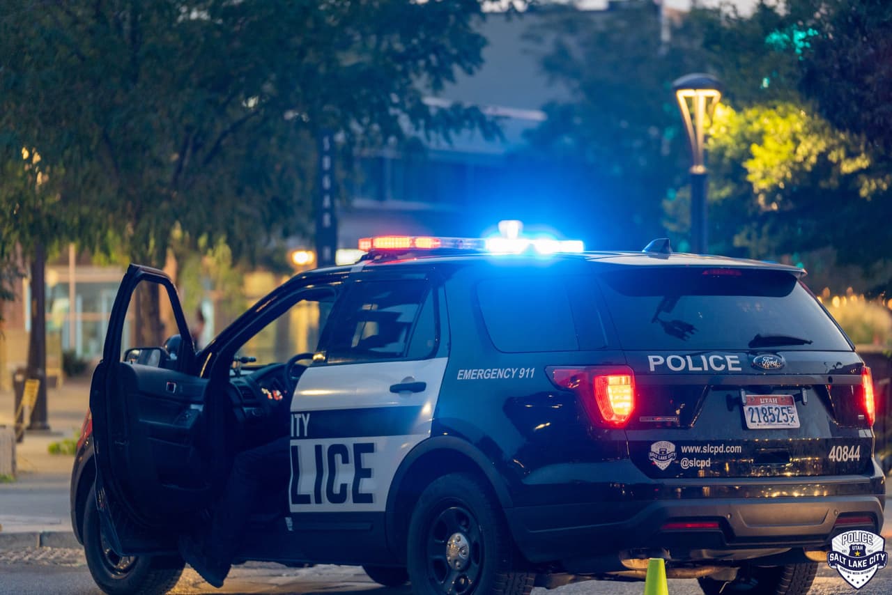 Empleados de todas las bibliotecas en Salt Lake City buscaron un objeto o un artículo sospechoso.