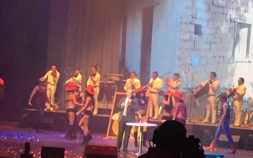 Lupillo Rivera fue otro de los que dijo 'presente' en el homenaje.