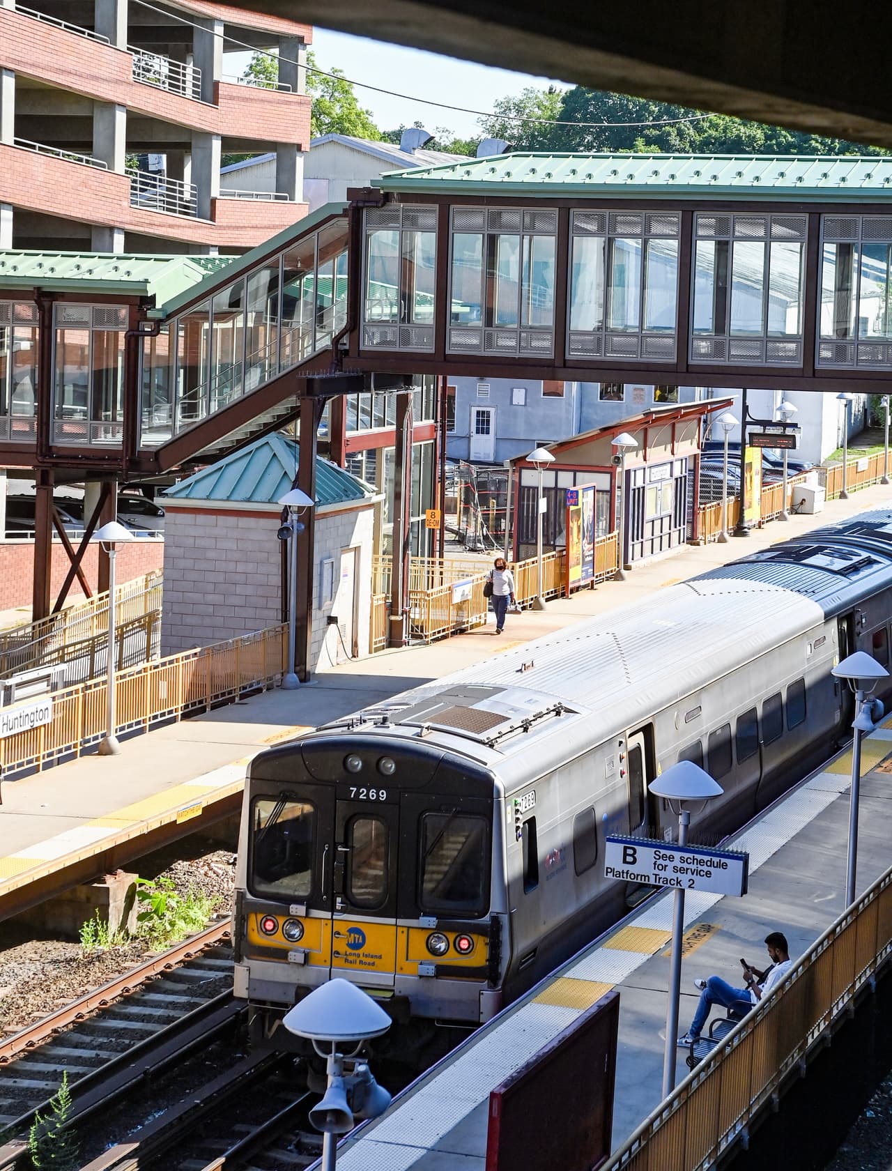 El trabajo fue realizado por Falcon Builder Inc., una empresa contratista con sede en Brooklyn que participa en el programa de mentores para pequeñas empresas de la MTA, 
<b>que busca aumentar y facilitar la participación de las pequeñas empresas.</b>
<br>