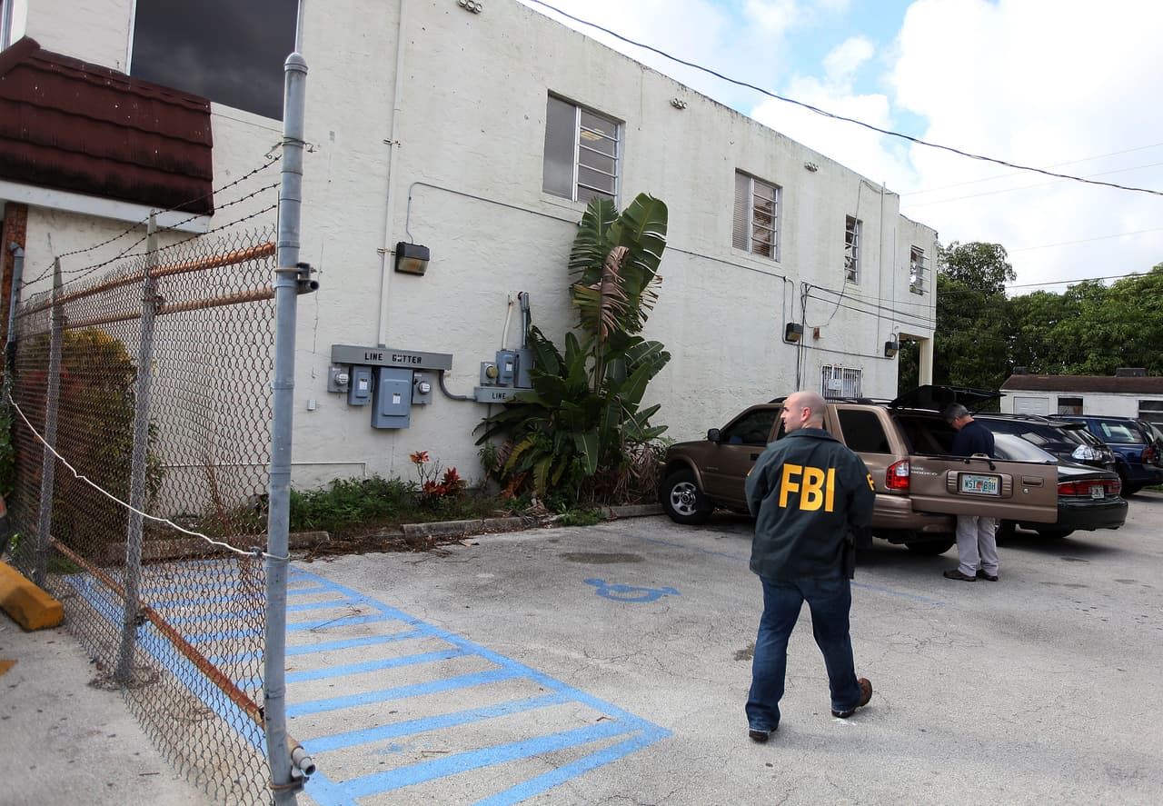 Corte niega demanda de inmigrante contra el FBI