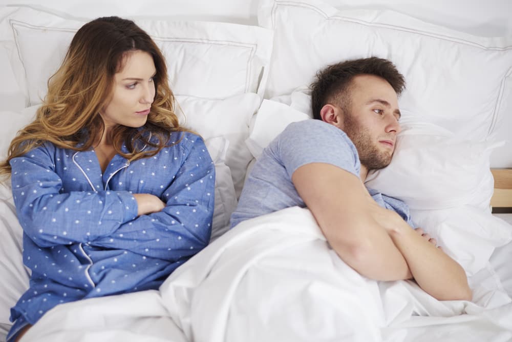 Además, la tendencia a la ansiedad sexual, al temor al fracaso a la hora de la intimidad, las imprudencias a la hora de actuar y hablar.