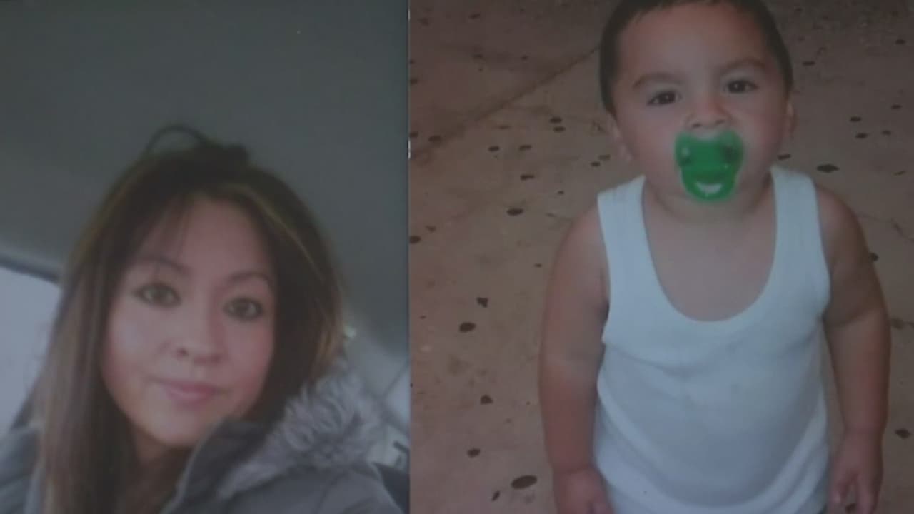 Realizan vigilia en homenaje a una madre y su hijo asesinados en Stone Park