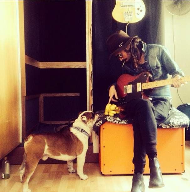 Koko Stambuk hizo carrera como cantante y se dio a conocer por el tema 'Valiente'.