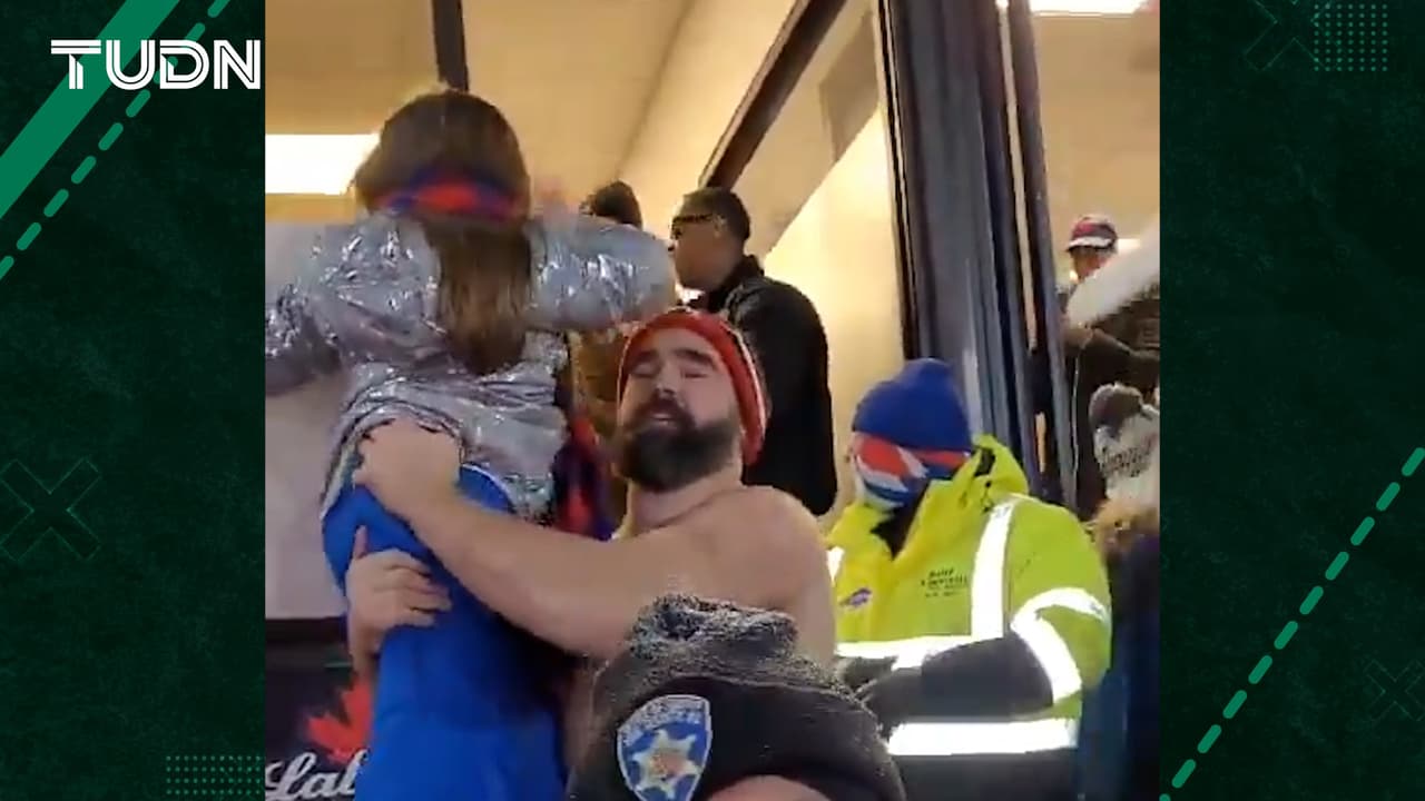 El espectacular gesto de Jason Kelce con una niña para conocer a Taylor Swift