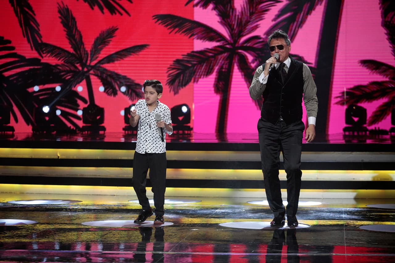 En el primer show, cuando peleó su lugar con Anyeli Campas, lo escuchamos interpretando 'Ahora te puedes marchar'.