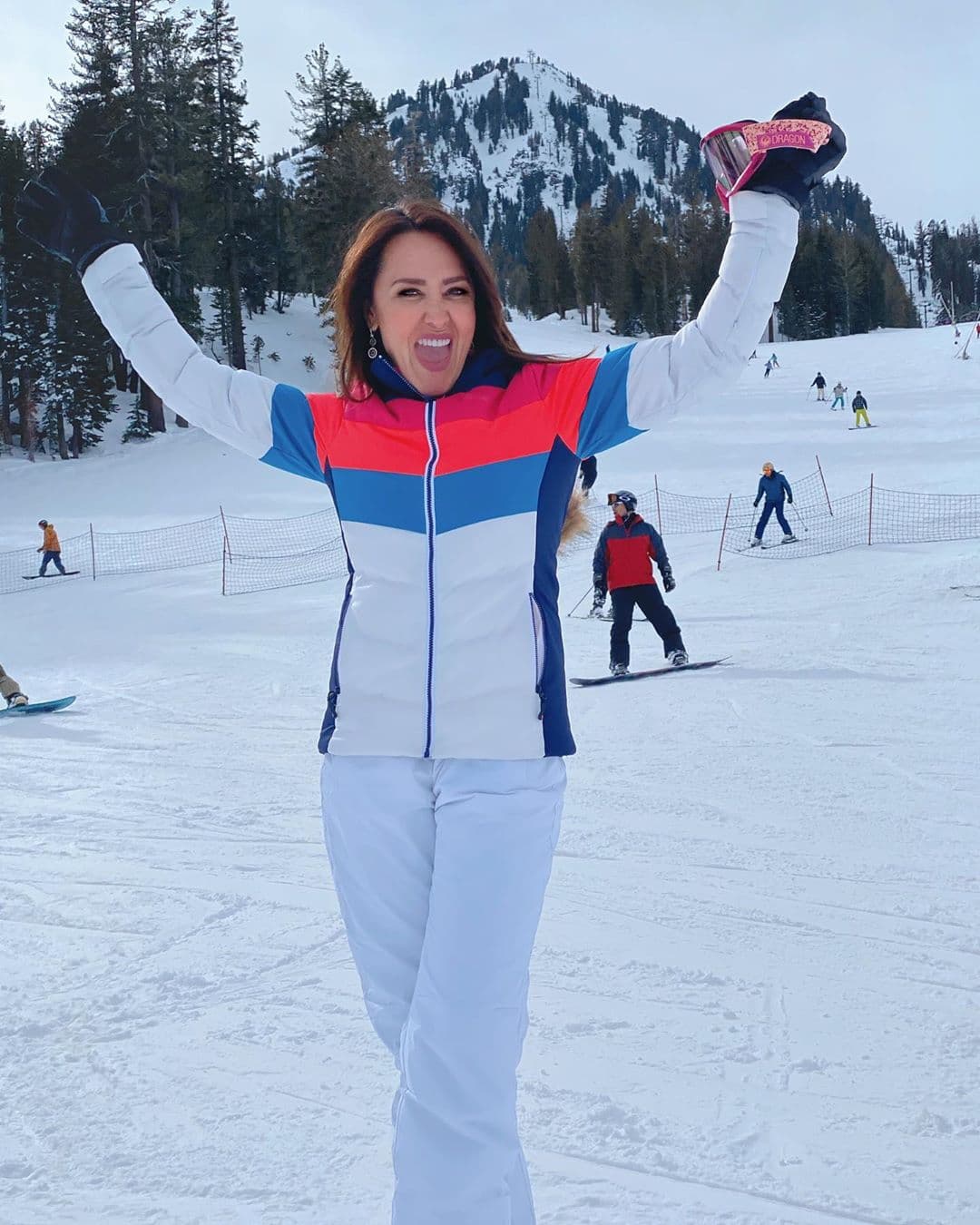 La colombiana compartió en Instagram algunas de las postales que ha capturado a lo largo de su viaje a las montañas del estado de California.