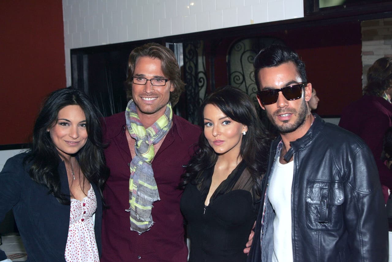 Su personaje de Teresa Chávez es uno de los más reconocidos, ahí compartió créditos con Sebastián Rulli, Ana Brenda Contreras y Aarón Díaz.