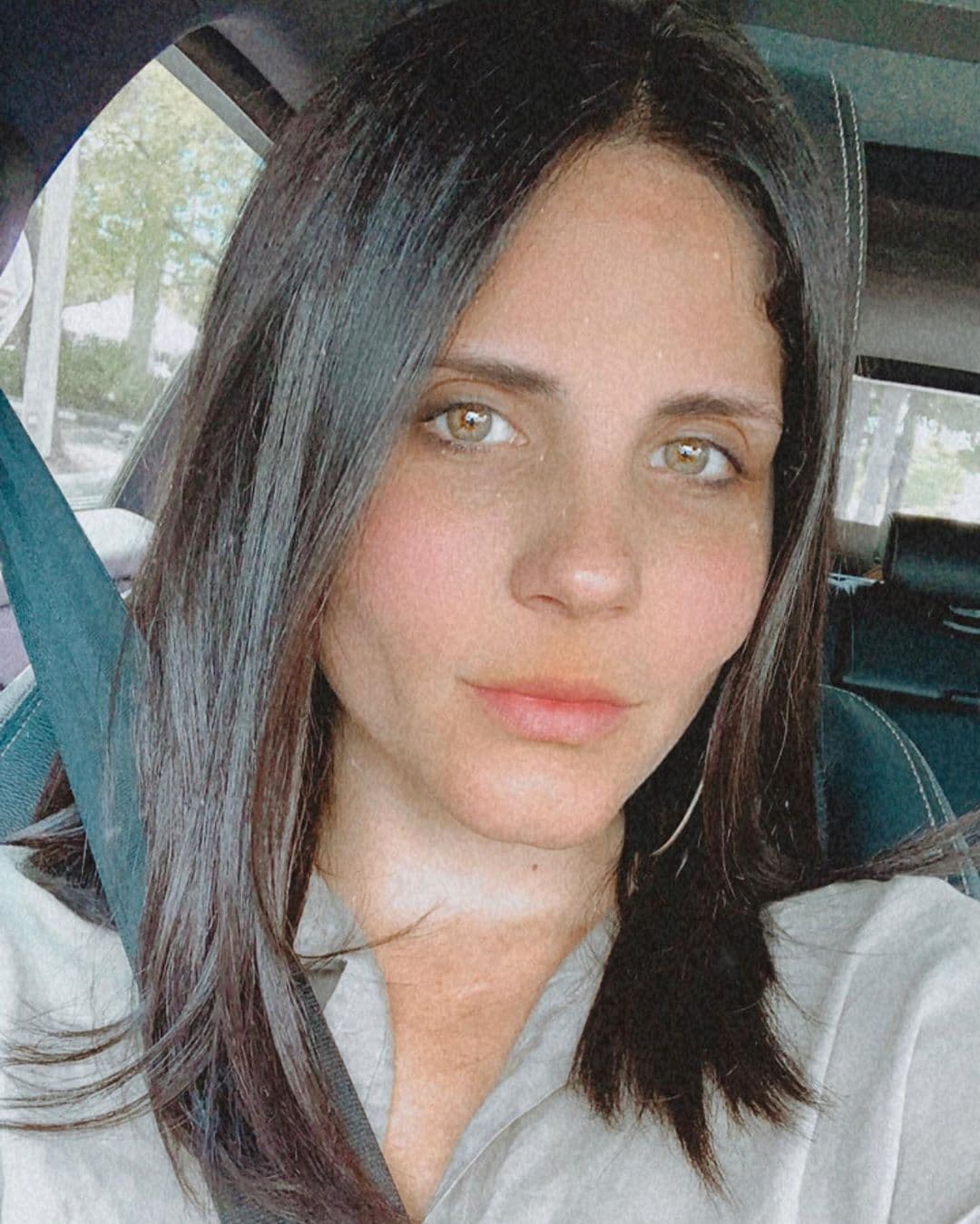 Marcela Sarmiento ha reflexionado en estos días sobre lo absortos que estábamos en la cotidianeidad, hasta que llegó algo a sacudirnos a todos.