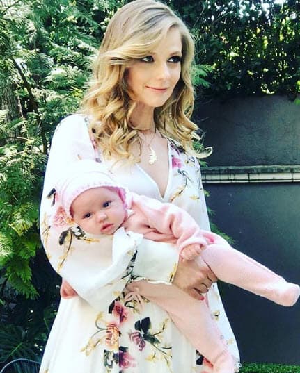 Ana Layevska celebró el primer cumpleaños de su hija Masha el pasado 9 de diciembre.