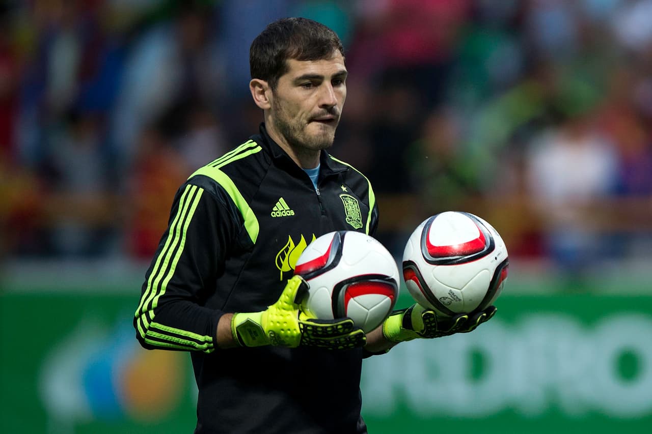 Iker Casillas se entrena por primera vez con sus nuevos compañeros del Oporto