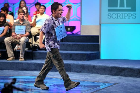 El 'spelling bee' es una dura competencia para niños y para adultos, aun si estos pudieran participar.