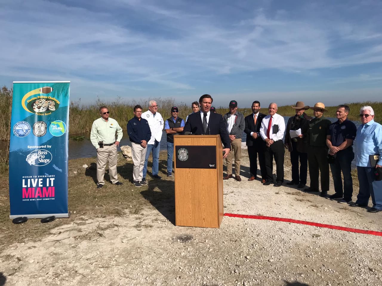 El concurso será desde el viernes 10 de enero y termina el domingo 19 de enero, las primeras 500 personas que se inscriban recibirán una camisa alusiva al evento.
<br>