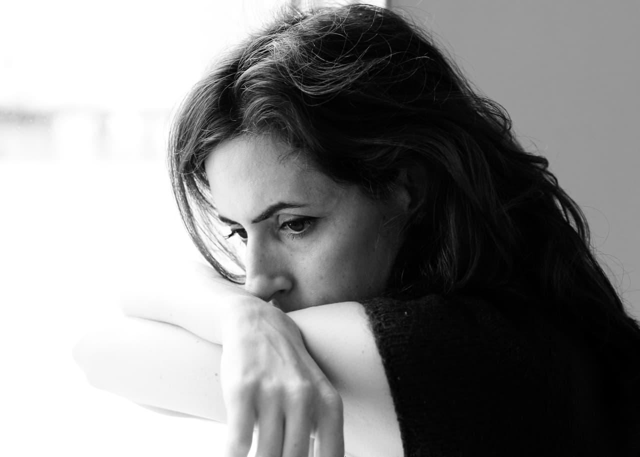 ¿Alguna vez te has sentido sin valor, sin ser capaz de aceptarte y con millones de defectos? ¡Detente! No lo hagas más.