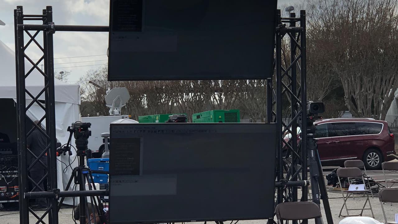 La zona está resguardad por el equipo de seguridad.