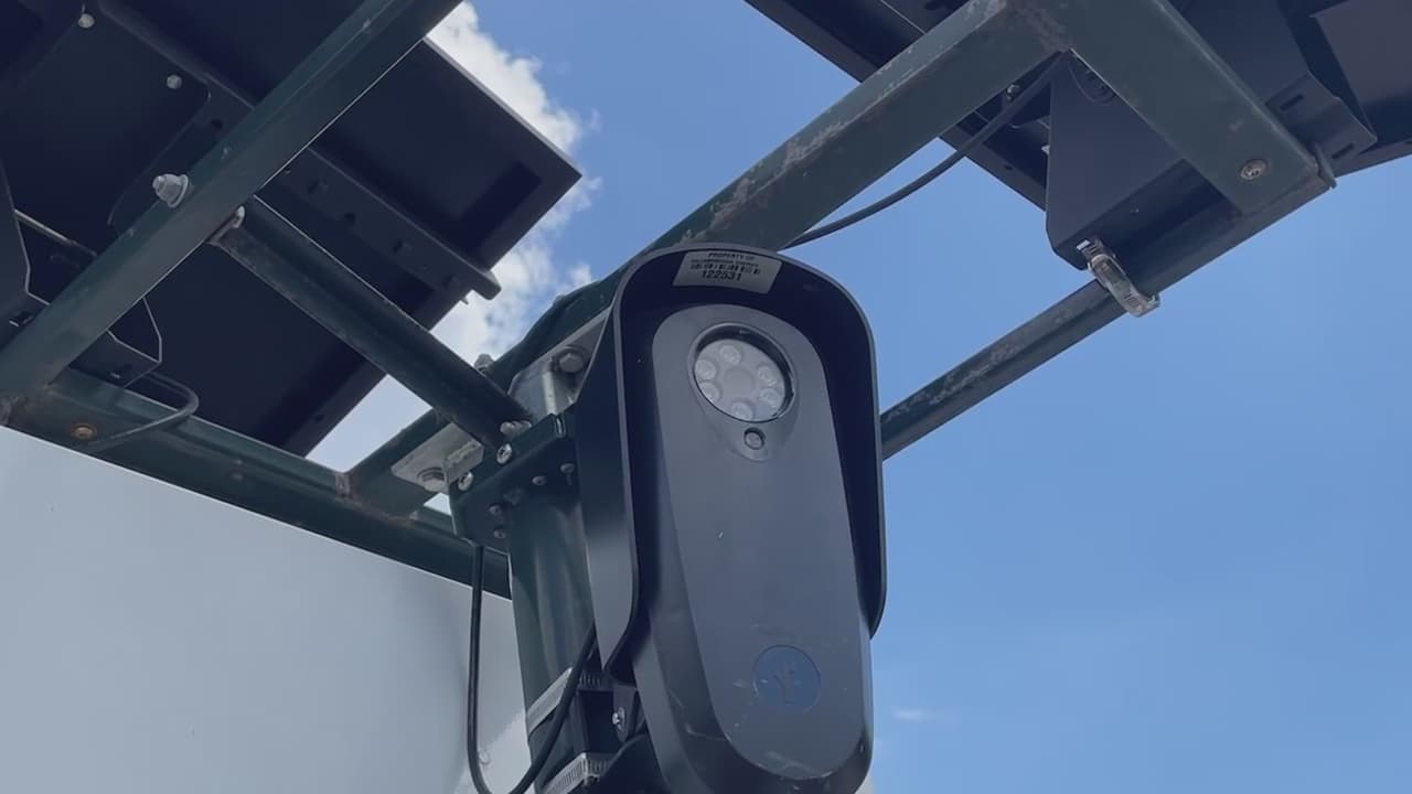 Lectoras de matrículas en Pinellas se quedan tras lograr una baja del 56% en el robo de autos