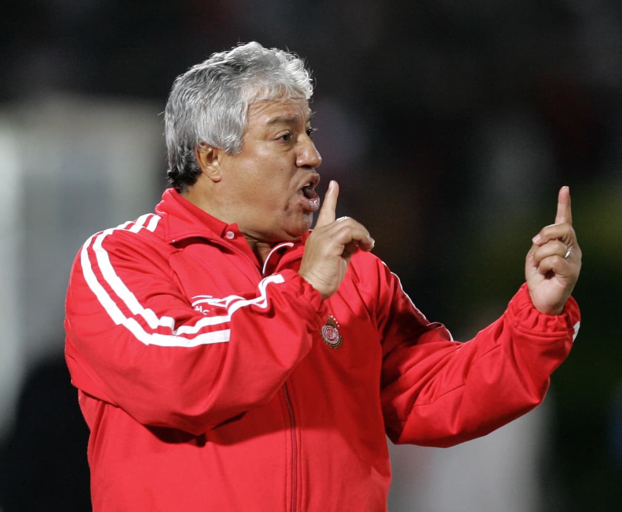 Américo Gallego: "Hoy tocamos techo..." (tras una derrota como DT de Independiente, en 2003).