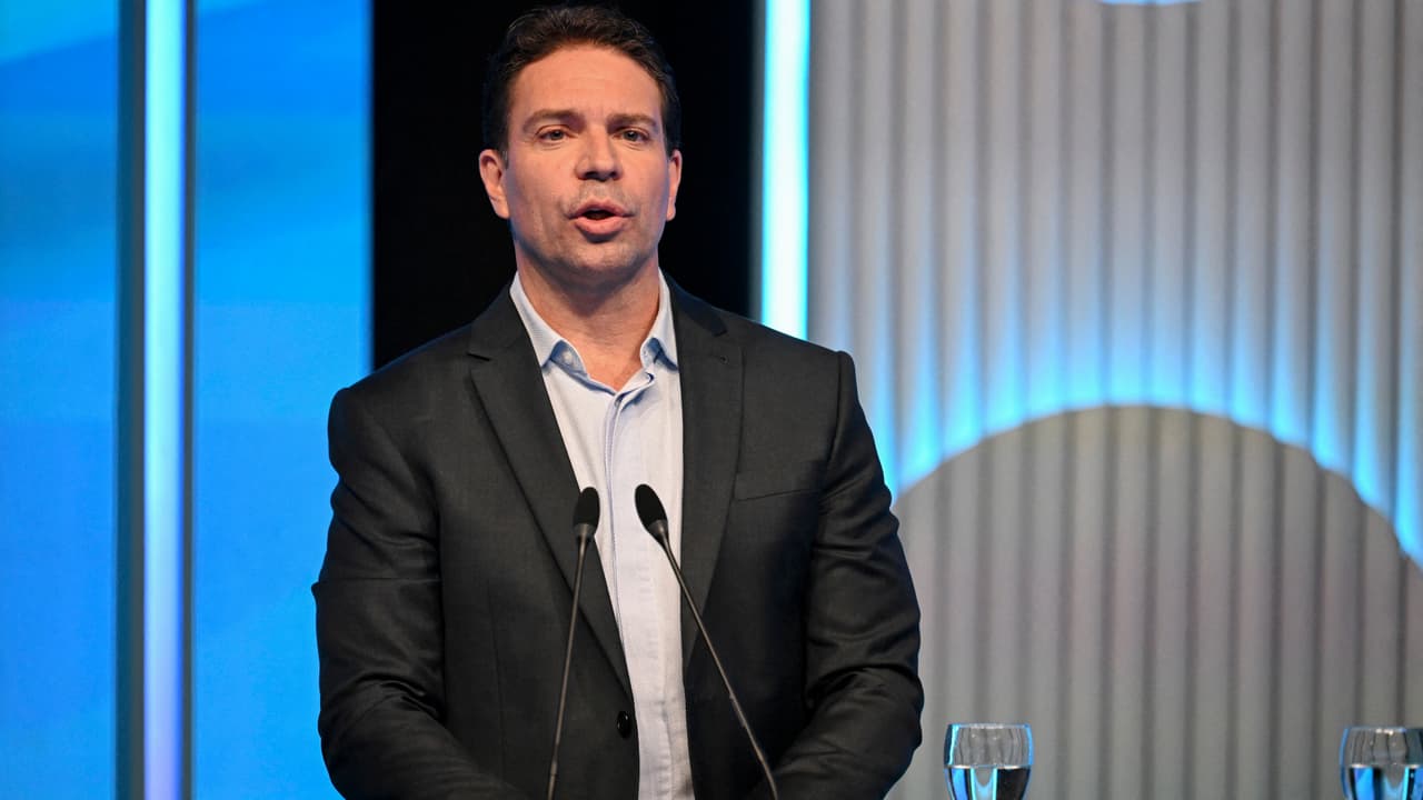 ICE detiene en Orlando a exjefe de inteligencia de Bolsonaro; huyó de Brasil tras ser condenado