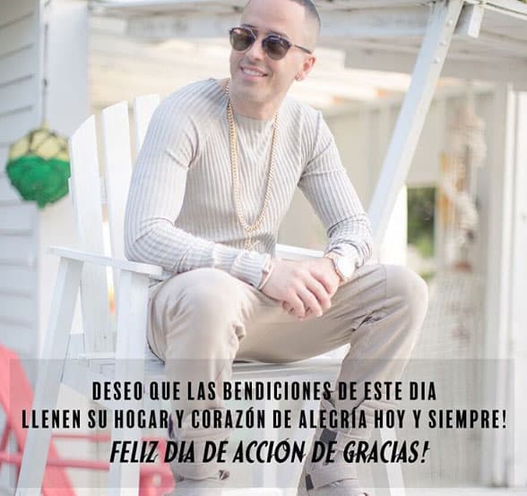 YANDEL
<br>Con un bello mensaje de bendiciones