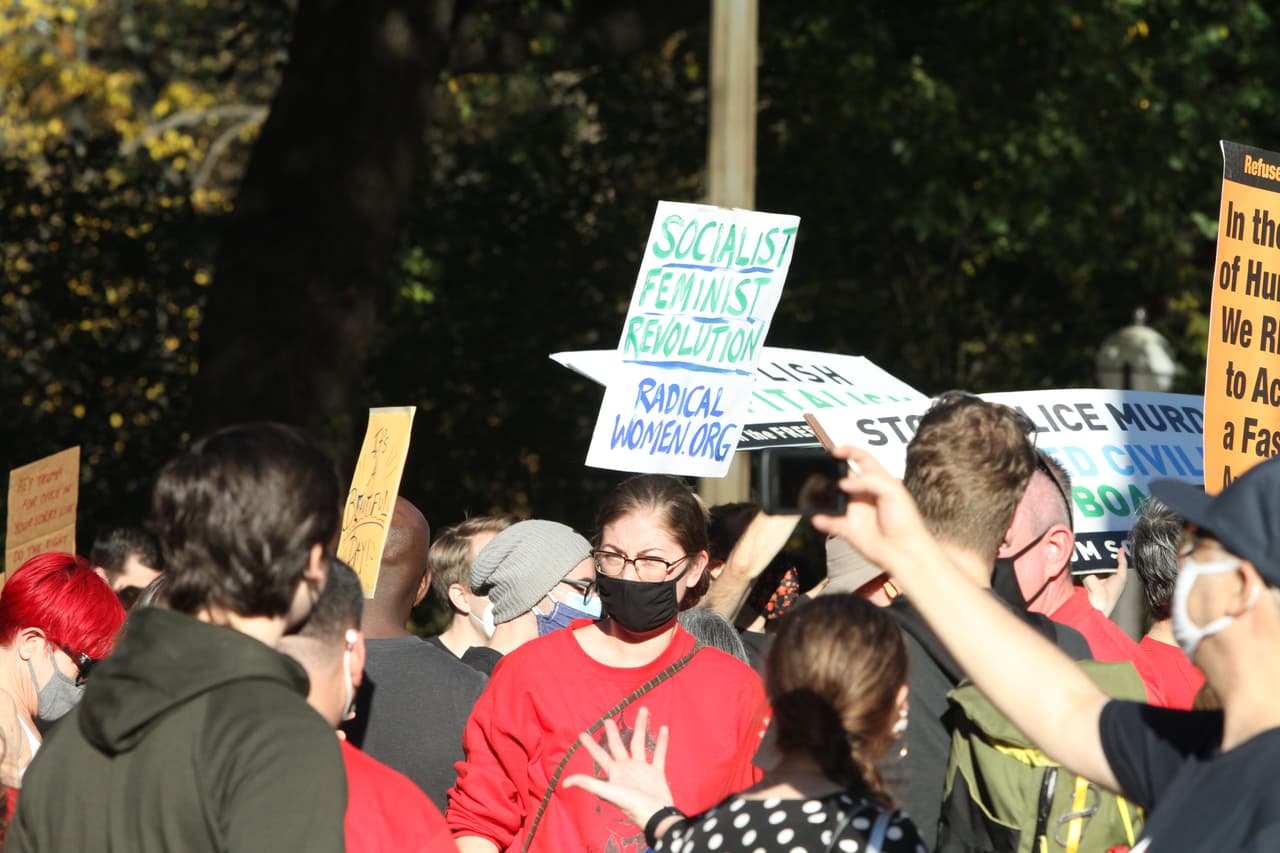 El próximo presidente de los Estado Unidos será Joe Biden. Miles de neoyorquinos salieron a festejar el 7 de noviembre del 2020, pocas horas después de que se diera a conocer que Biden habia ganado Pensilvania sobrepasando los 270 votos electorales que necesitaba para ganar.