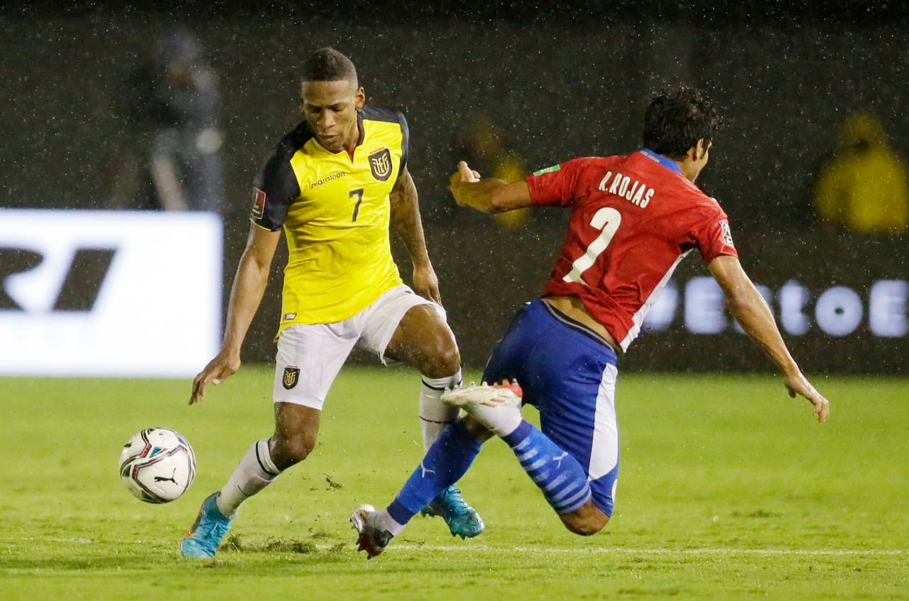 Intensa actividad en la Conmebol en su Jornada 17 de las Eliminatorias rumbo al Mundial Qatar 2022 con nuevas selecciones clasificadas y las que luchan aun por el Repechaje.