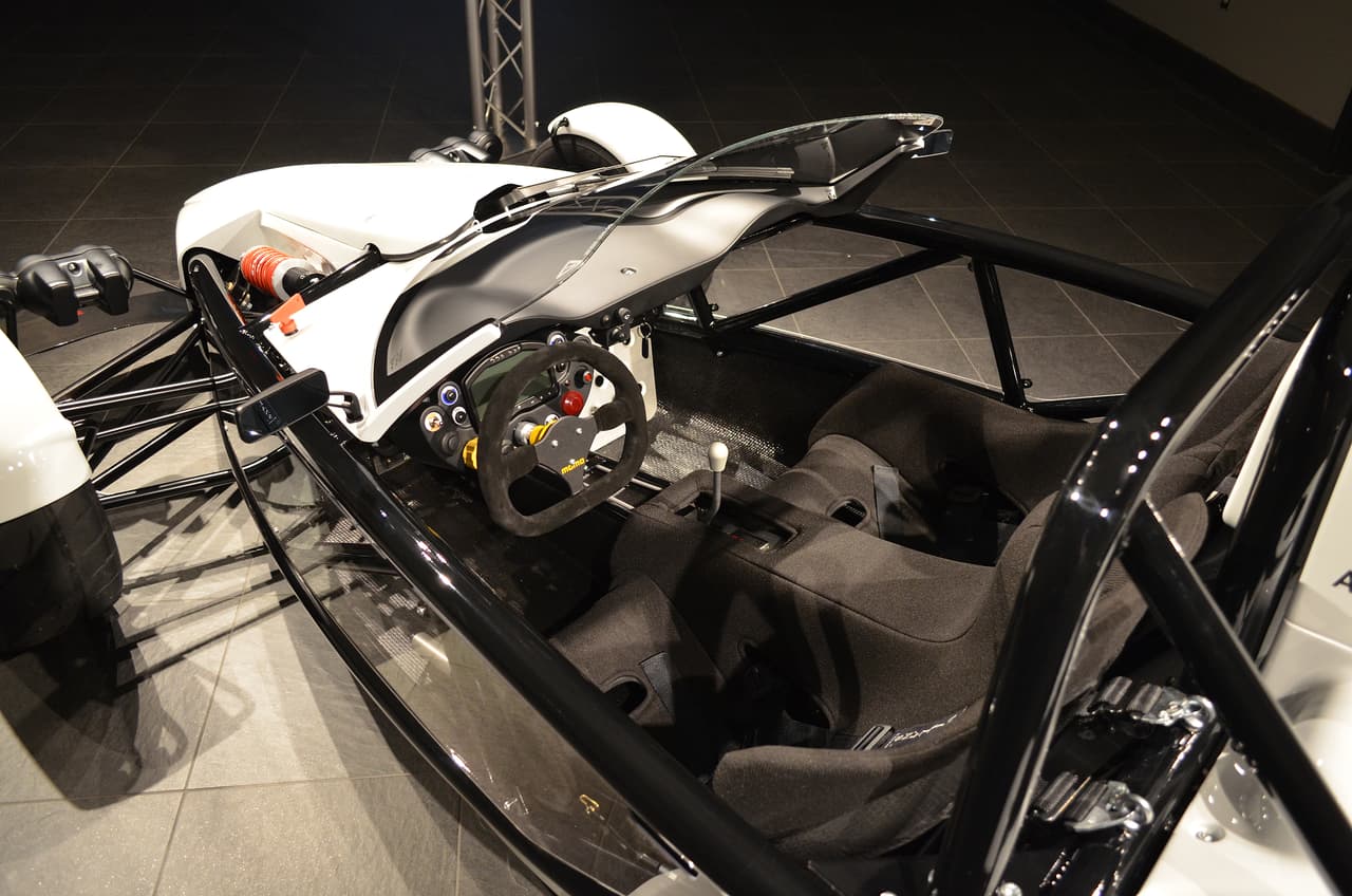 Estas últimas son fabricadas por Honda y son las mimas que propulsan a la generación previa del Honda Civic Si.