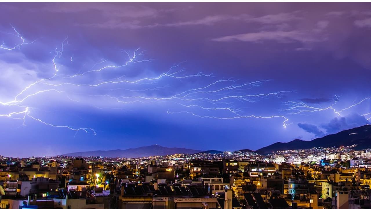 Tormentas severas azotan Florida Central: Emiten advertencias de tormenta e inundación 