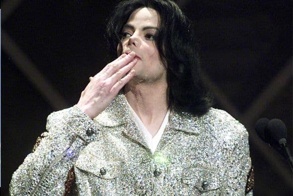 Michael Jackson murió asesinado, según su hija Paris