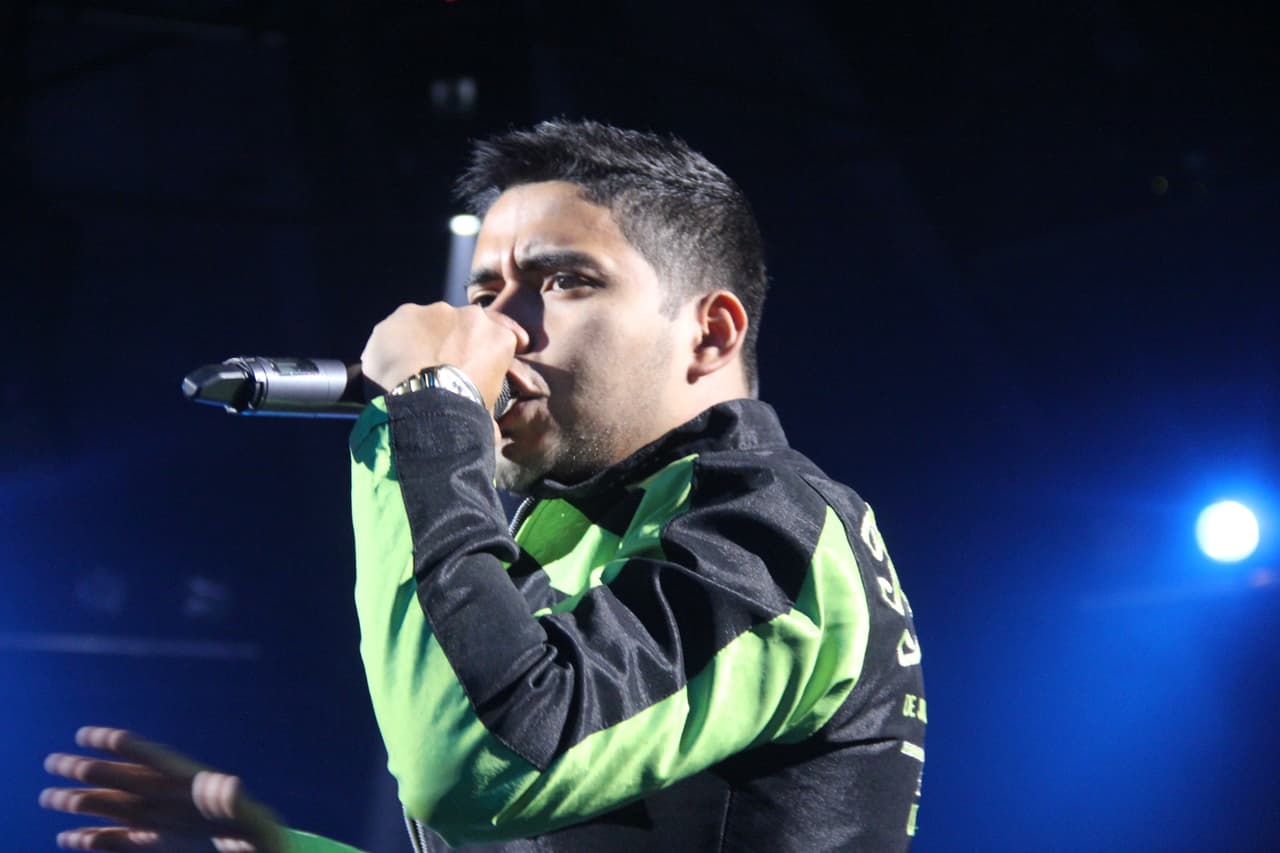 Con sus más recientes éxitos “Mil veces te quiero” y “Qué machín”, la Banda Rancho Viejo puso a bailar a toda su fanaticada en el Concierto Privado de la 105.9 y Univisión Arizona.