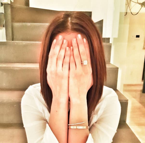 Y él no se quedó atrás, muy contento Billy escribió: "Me dijo que si.!!!!!!! #billyyclau #lapedida".