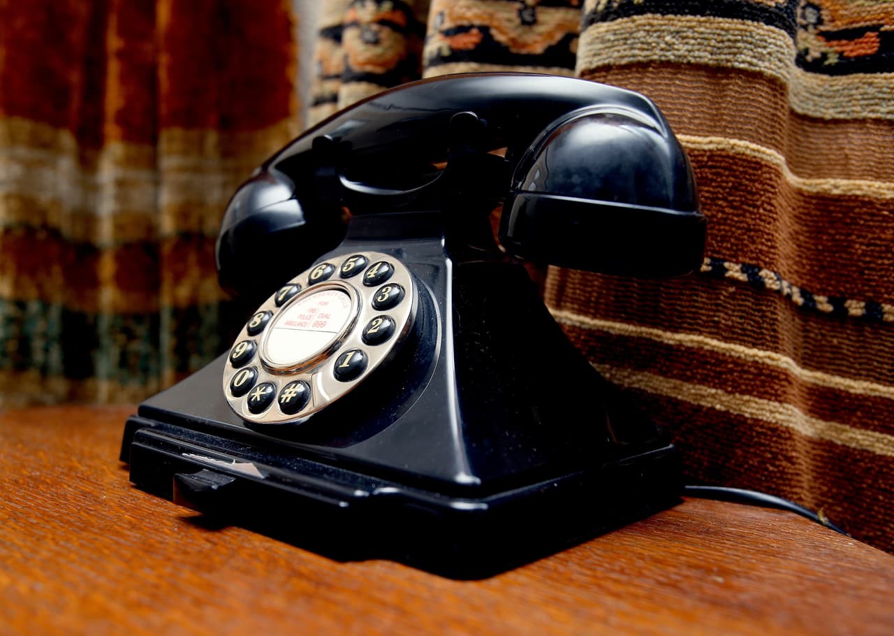 ¿Alguna vez viste estos teléfonos? ¡La moda de los botones nunca llegó a esa casa!