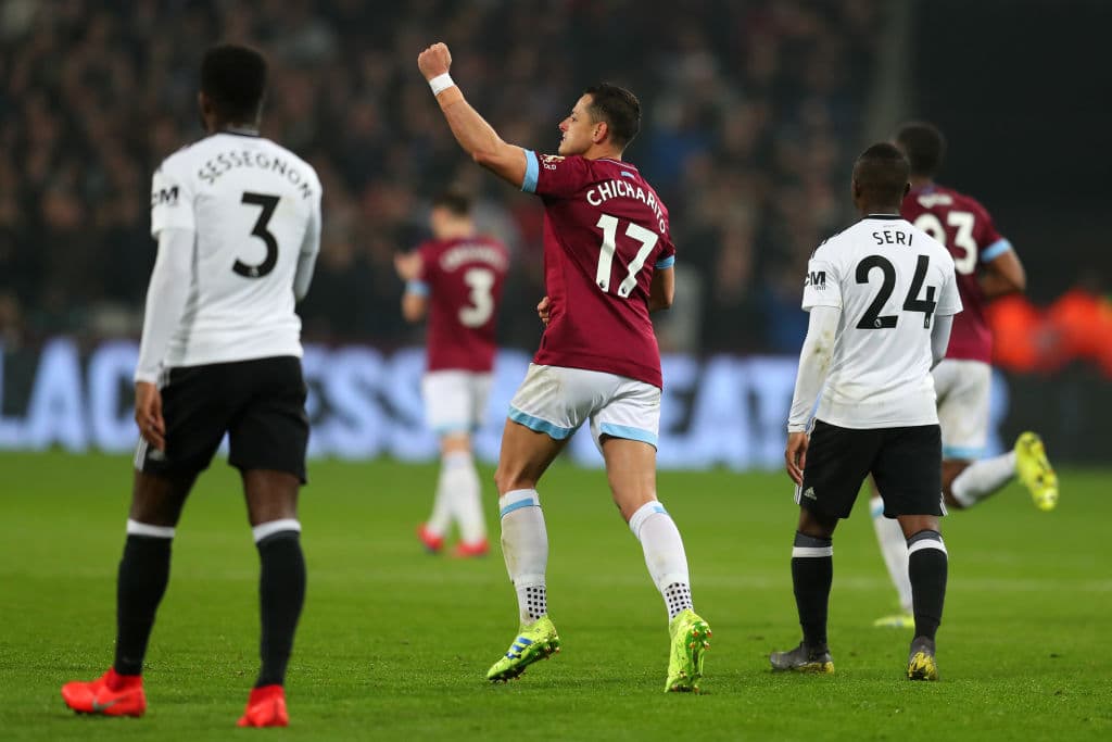 Con polémica, pero sin duda el gol 50 de Chicharito en la Premier será recordado como uno de los momentos históricos de su carrera profesional.