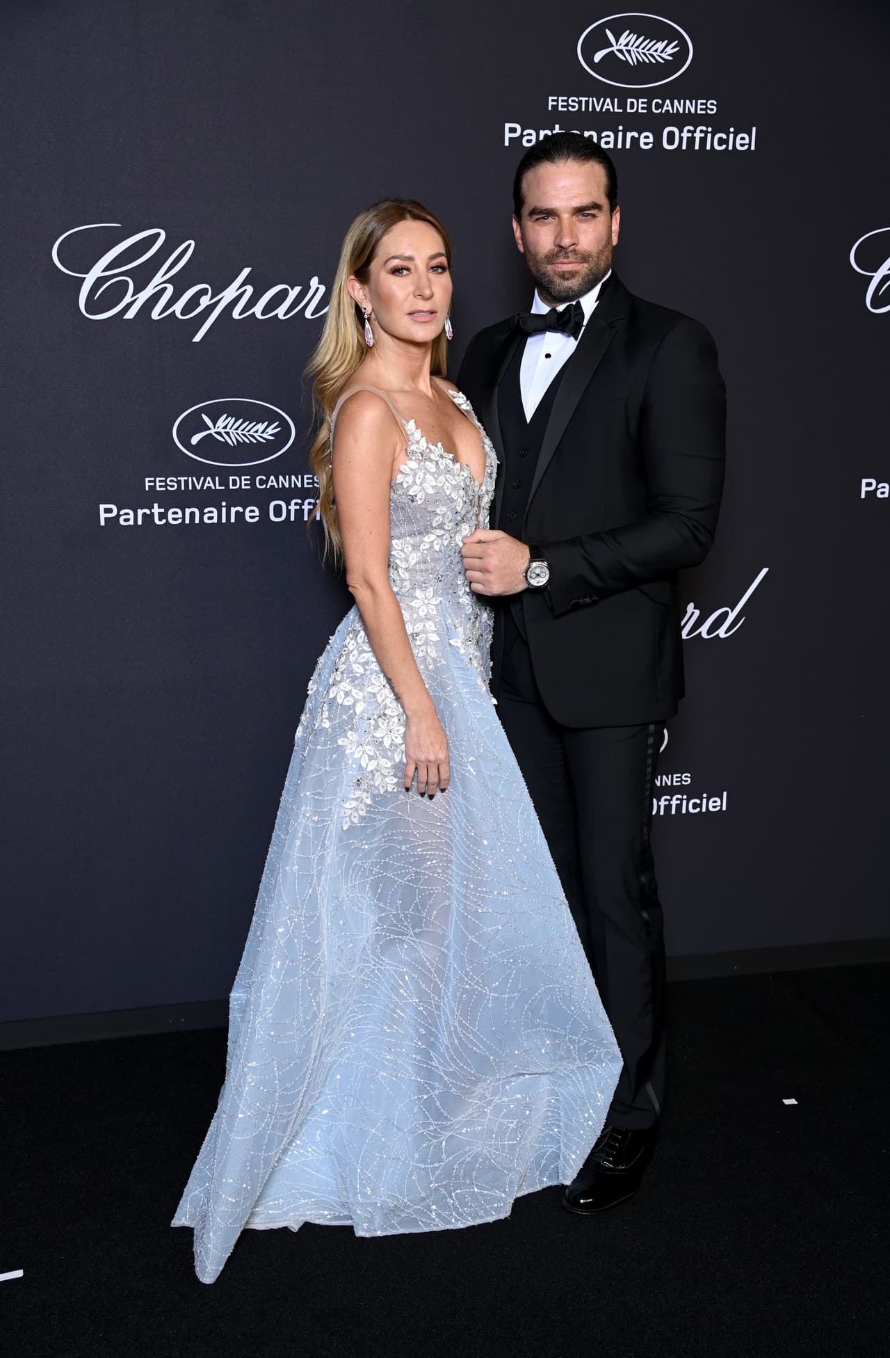 Los dos desfilaron juntos previo al evento mientras a ella se le veía feliz con el actor de 39 años. 
<br>