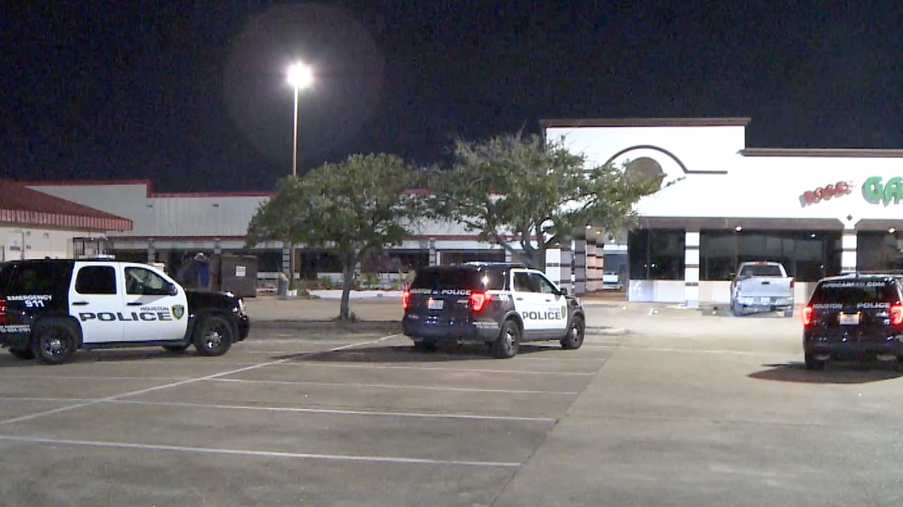 Las autoridades intentaron detener el vehículo y comenzó una persecución