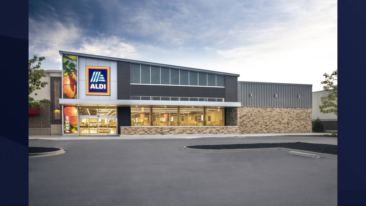 Las tiendas Aldi también anunciaron cierres en los días de Acción de Gracias, Navidad y Año Nuevo.