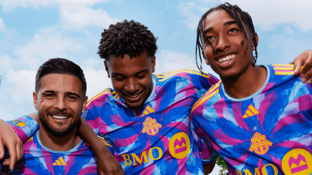 "Energy Kit": conoce a la nueva tercera playera de Toronto FC
